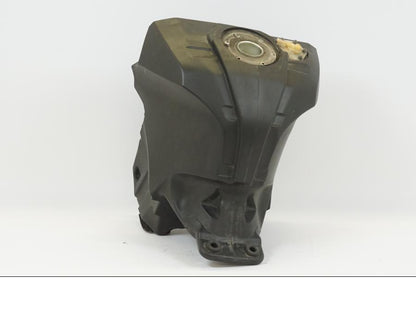 Framsidan på Bensintank från en BMW K 1200 S -2006 motorcykel.