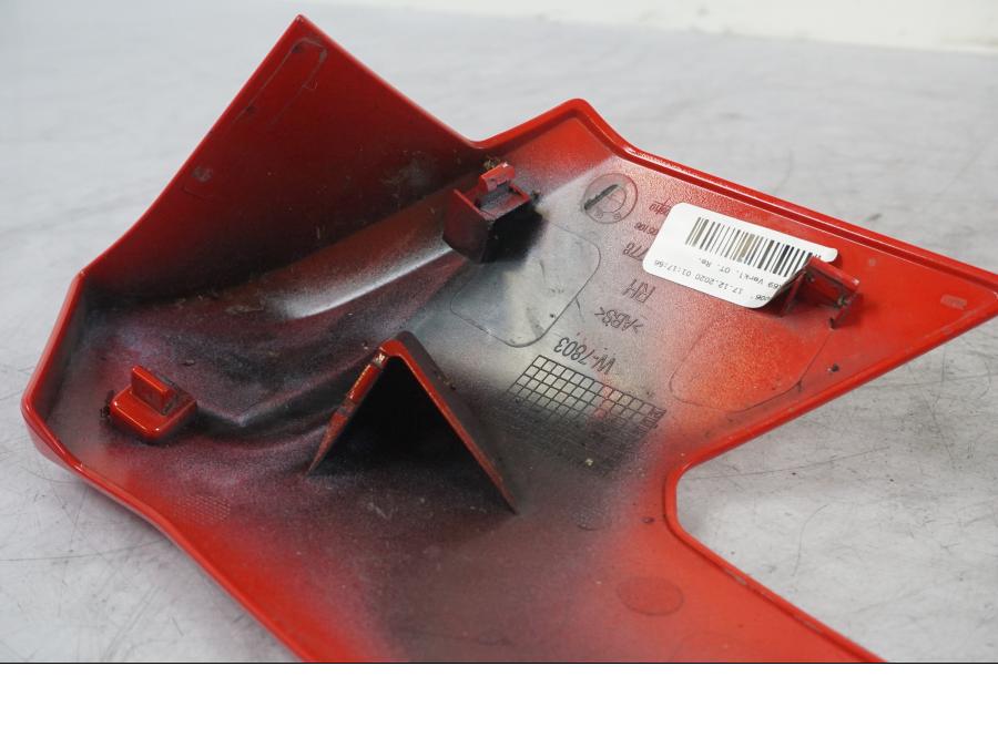 Extrabild2 på Strålkastarkåpa från en BMW S 1000 XR -2021 motorcykel.