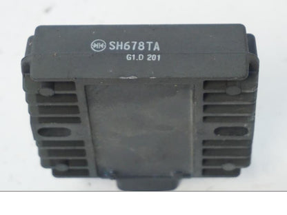 Extrabild2 på Likriktare från en Kawasaki ER-6N -2012 motorcykel.