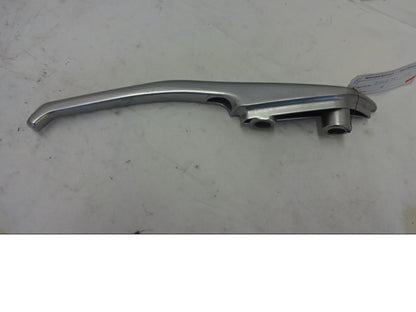 Vänster sida på Passagerarhandtag från en Kawasaki Z 1000 -2011 motorcykel.