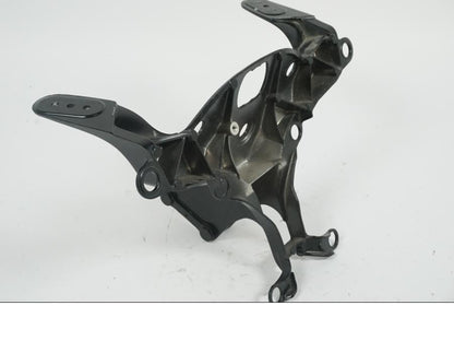 Vänster sida på Toppkåpstag från en Yamaha YZF 1000 R1 -2007 motorcykel.