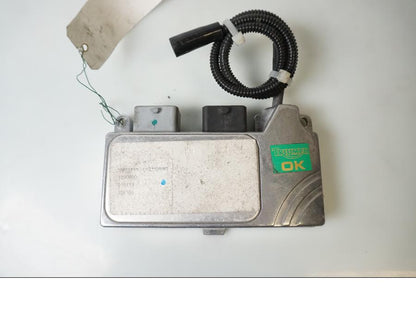 Framsidan på CDI / ECU från en Triumph Sprint RS -2004 motorcykel.