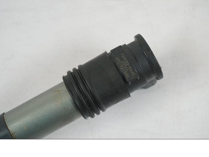 Vänster sida på Tändspole från en KTM 1290 Super Duke R -2018 motorcykel.