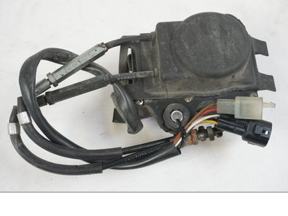 Extrabild5 på Avgasspjällmotor från en Suzuki VZR 1800 -2009 motorcykel.