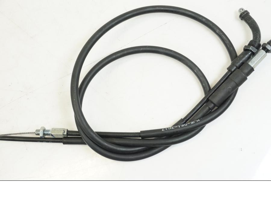 Extrabild1 på Gasvajer från en Honda CB 650 F Hornet -2017 motorcykel.