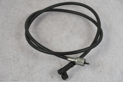 Baksidan på Hastighetsmätarvajer från en BMW R 1100 GS -1998 motorcykel.