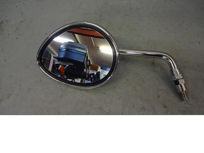 Framsidan på Backspegel från en Indian Indian Chief Vintage -2016 motorcykel.