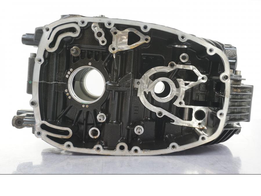 Höger sida på Motorblock från en BMW R NineT -2017 motorcykel.