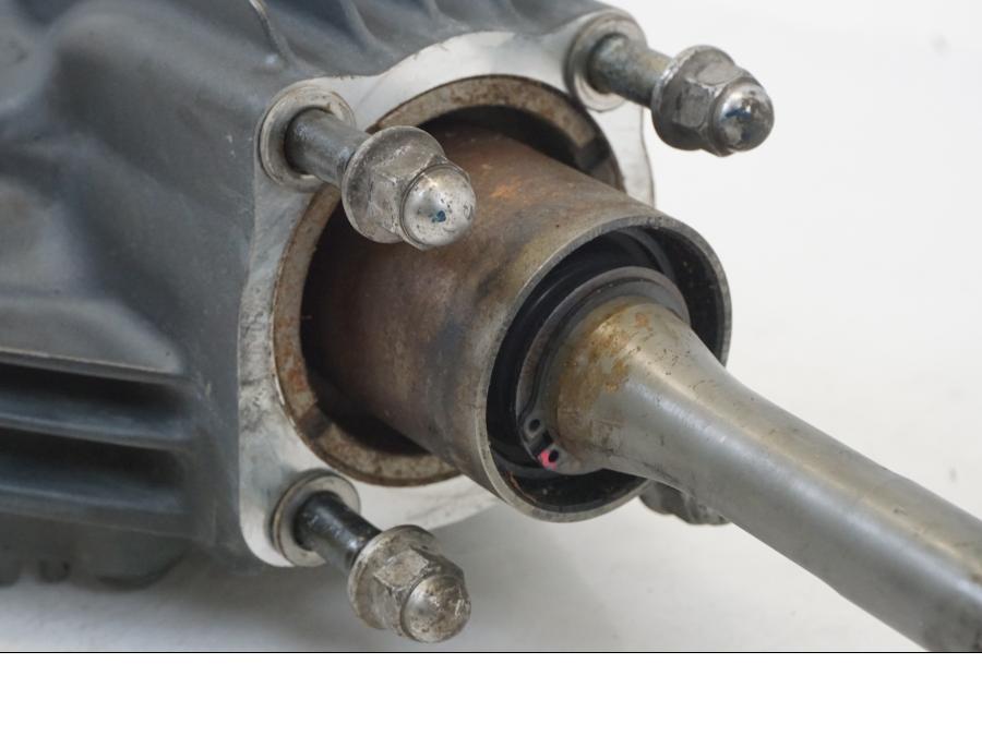 Höger sida på Slutväxel från en Yamaha XT 1200 A -2010 motorcykel.