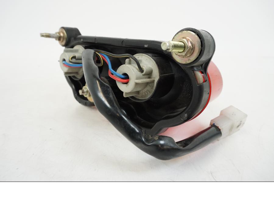 Snett uppifrån på Baklampa från en Kawasaki ZX-6R -2002 motorcykel.