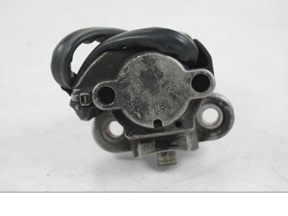 Extrabild2 på <p>Låssats från Suzuki DL 1000 2004.</p>

<p>1st nyckel, tändningslås, sadellås, tanklock och hjälmlås.</p> motorcykel.