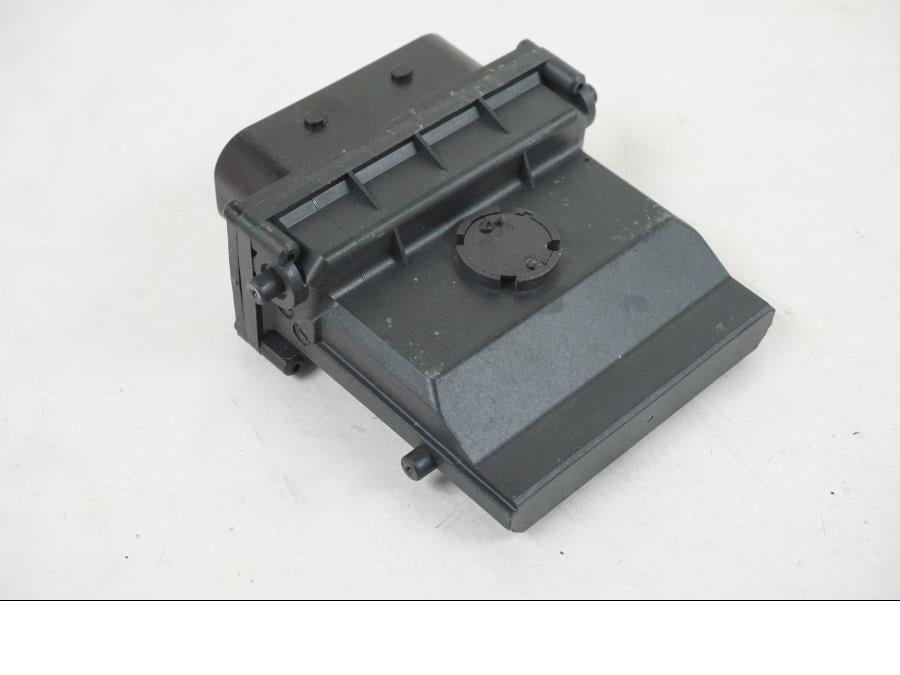 Baksidan på ESA Control Unit från en BMW R 1250 GS -2021 motorcykel.