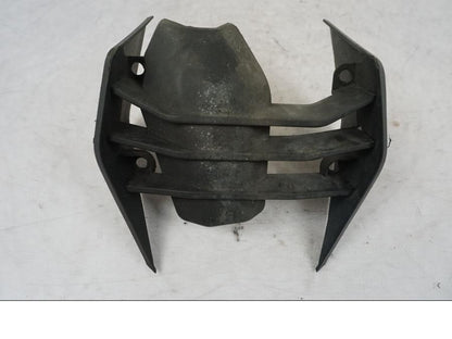 Framsidan på Magkåpa från en KTM 125 Duke -2022 motorcykel.