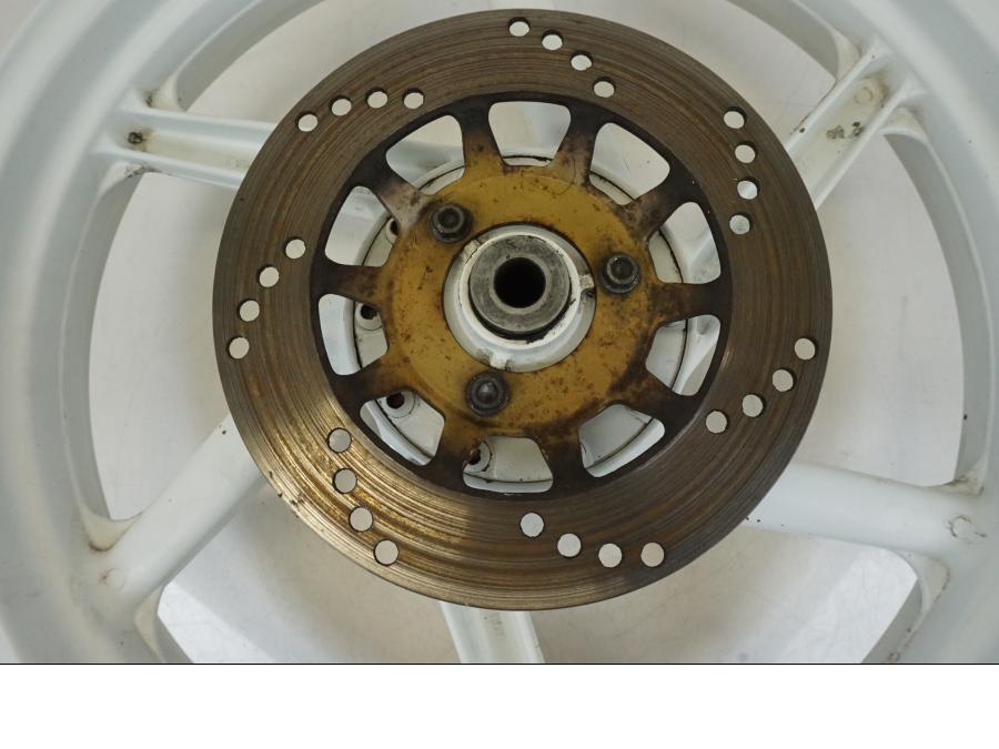 Extrabild2 på Fälg från en Honda NSR 125 -1991 motorcykel.