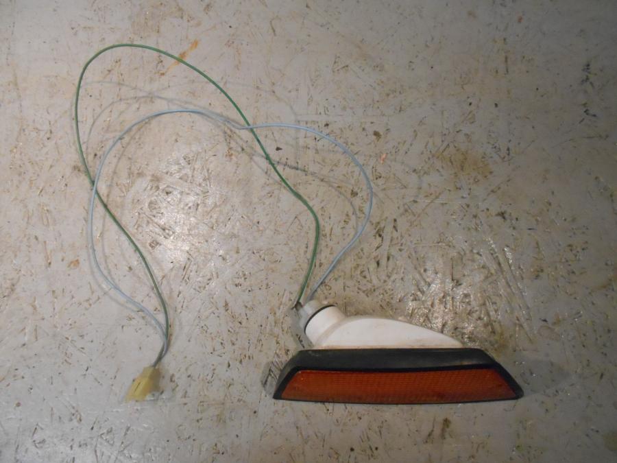 Baksidan på Blinkers från en Honda GL 500 -1982 motorcykel.