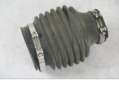 Baksidan på Drivknut Damask från en Triumph Tiger Explorer -2013 motorcykel.