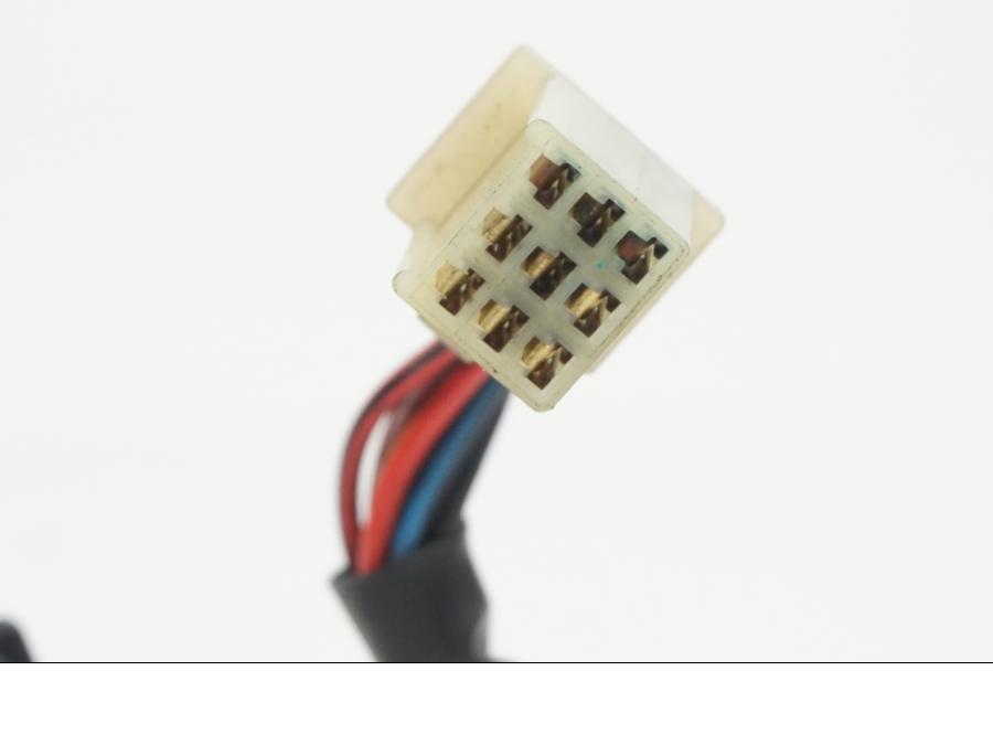 Extrabild4 på Styrelreglage från en Yamaha XJ 900 -1997 motorcykel.