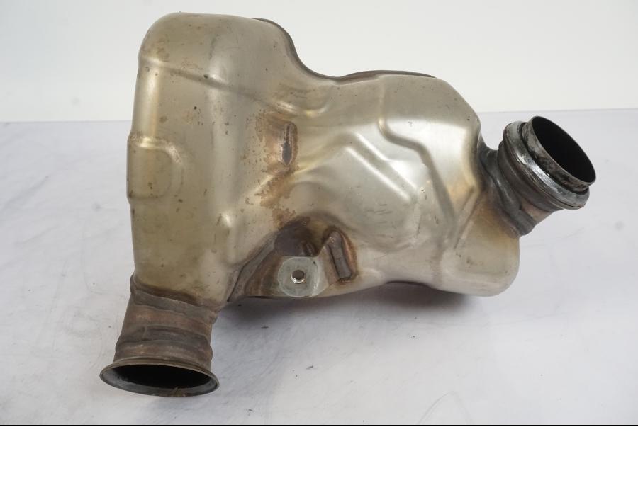 Extrabild4 på Avgassystem från en KTM 790 Duke -2019 motorcykel.