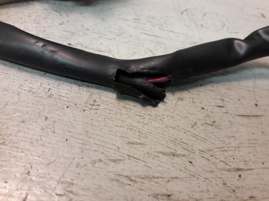 Höger sida på Styrelreglage från en Kawasaki GTR 1400 -2012 motorcykel.