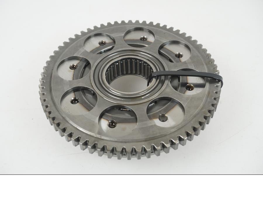 Extrabild1 på Startkopplingsdrev från en KTM 1290 Super Duke R -2021 motorcykel.