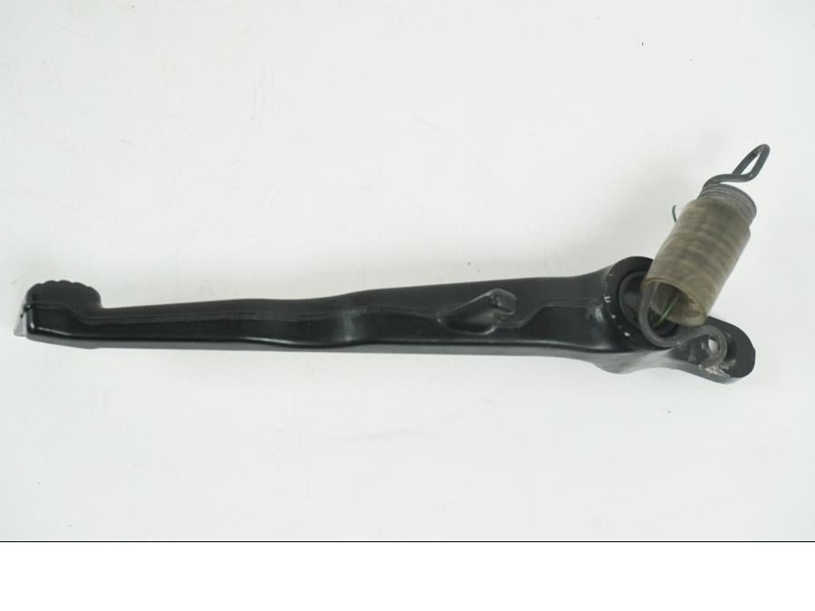 Baksidan på Bromspedal från en Kawasaki ZX-10R -2008 motorcykel.