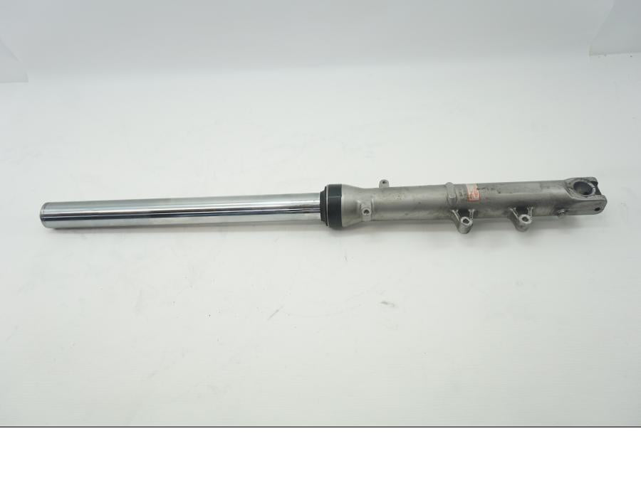 Framsidan på Gaffelben från en Honda VFR 750 -1992 motorcykel.