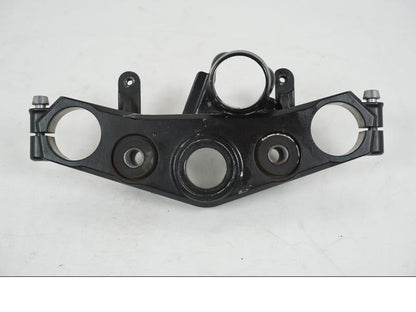 Framsidan på Gaffelkrona från en Kawasaki Z 750 -2006 motorcykel.