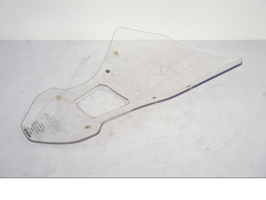 Vänster sida på Vindruta från en Honda CRF 1000 Africa Twin -2016 motorcykel.