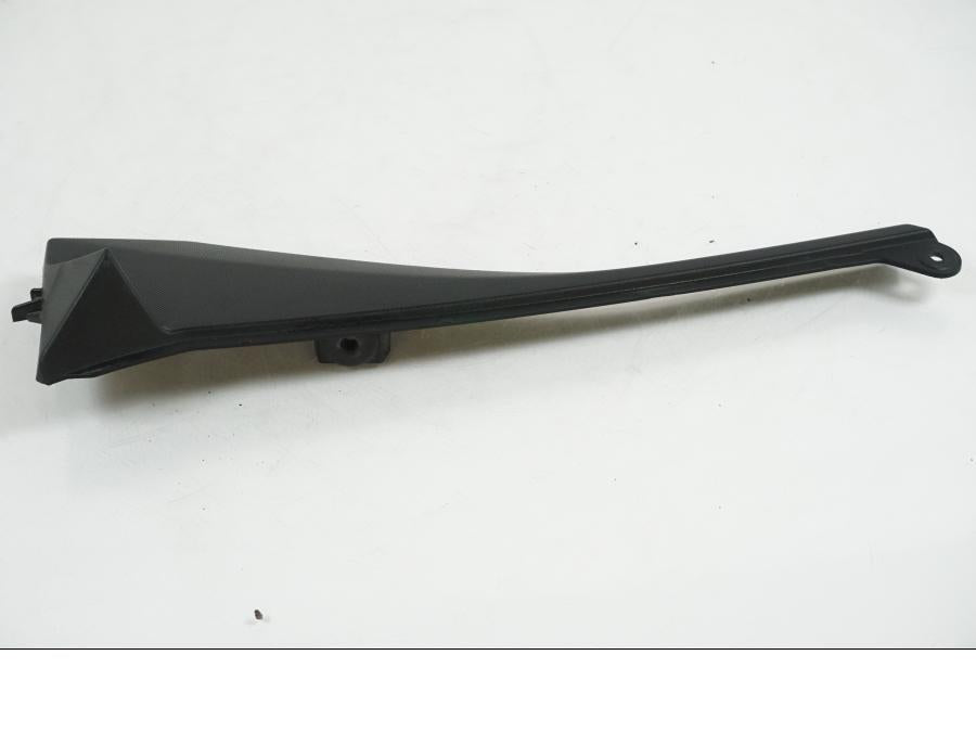 Baksidan på Dekorkåpa från en Kawasaki ZX-10R -2008 motorcykel.