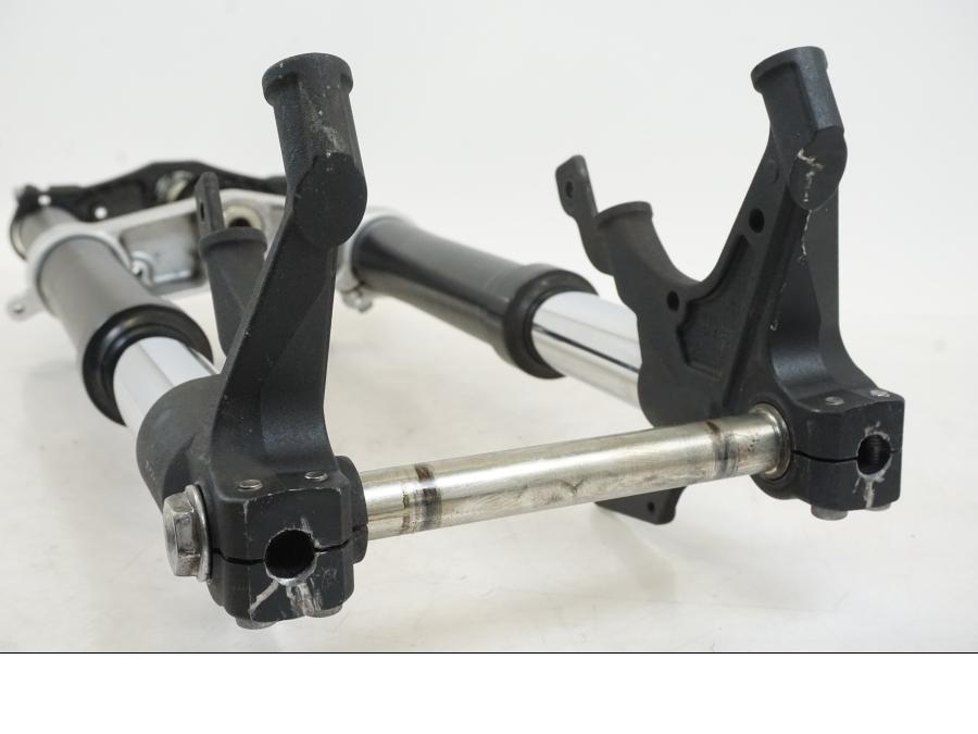 Extrabild4 på Gaffelpaket från en Yamaha YZF 1000 R1 -2009 motorcykel.