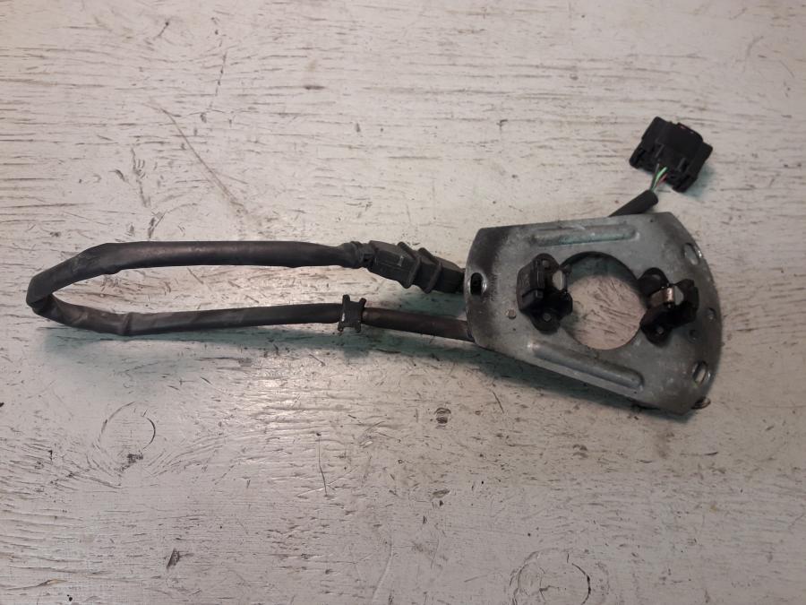 Framsidan på Tändpickup från en BMW R 1150 R -2004 motorcykel.