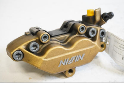 Framsidan på Bromsok från en Honda CBR 900 RR -2002 motorcykel.