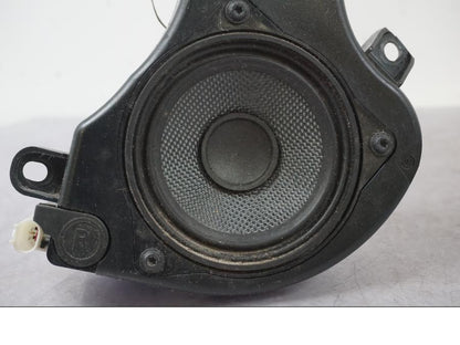 Höger sida på Högtalarbox från en BMW K 1600 GTL -2015 motorcykel.