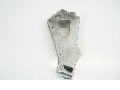 Vänster sida på Fotpinnefäste inre från en Suzuki GSX-R 1100 -1986 motorcykel.