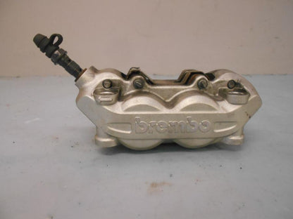 Framsidan på Bromsok från en Ducati Multistrada 1200 -2012 motorcykel.