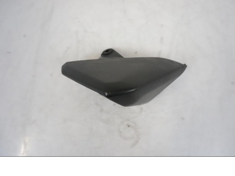 Baksidan på Blinkerskåpa från en Honda VFR 1200 -2010 motorcykel.