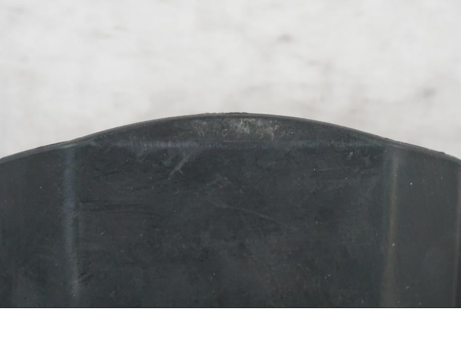 Baksidan på Plast från en Kawasaki ZZ-R 1400 -2009 motorcykel.