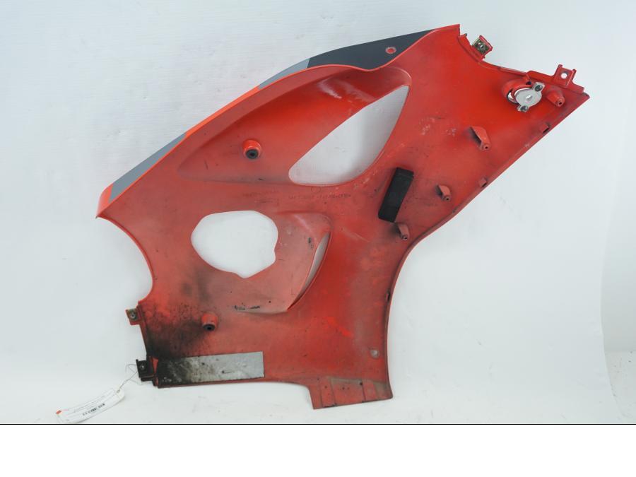 Baksidan på Sidkåpa från en Suzuki GSX-R 600 -1997 motorcykel.