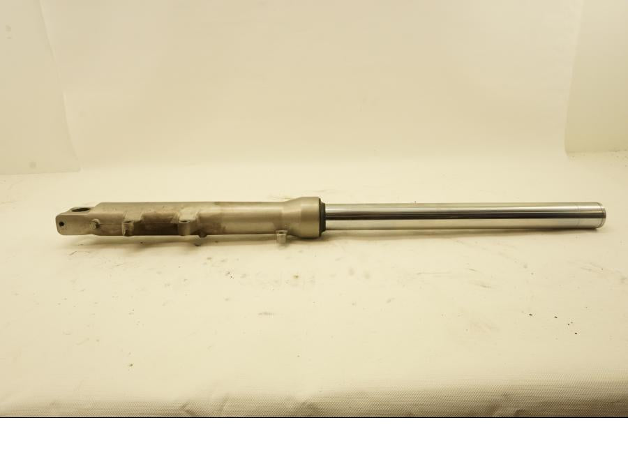 Framsidan på Gaffelben från en Honda VFR 750 -1990 motorcykel.