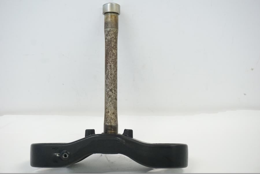 Framsidan på Gaffelkrona från en Buell XB9S -2003 motorcykel.