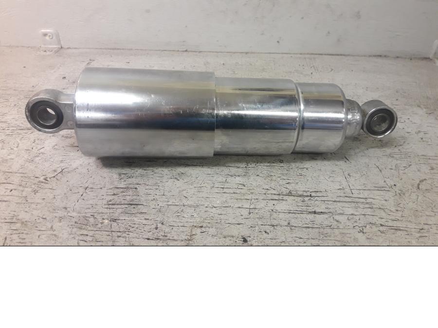 Framsidan på Stötdämpare från en Kawasaki VN 1500 -1997 motorcykel.