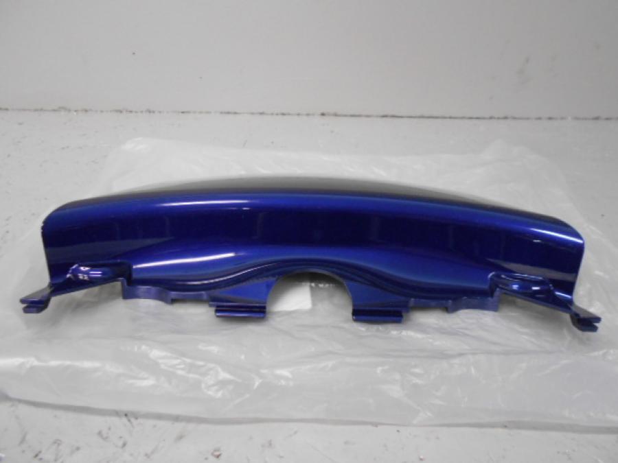 Baksidan på Bakvinge från en Yamaha YP 400 -2004 motorcykel.