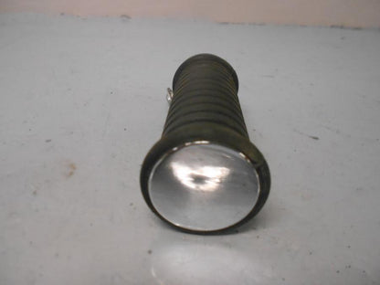 Baksidan på Fotpinne från en Kawasaki VN 1600 Mean Streak -2006 motorcykel.