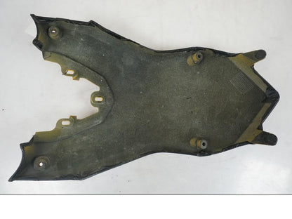 Extrabild1 på Bensintankskåpa från en BMW F 800 GS -2008 motorcykel.