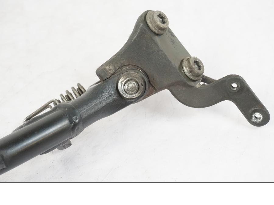 Höger sida på Sidostöd från en Suzuki GSX-R 750 -2006 motorcykel.