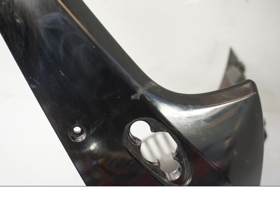 Snett uppifrån på Toppkåpa från en Honda CBR 1000 RR -2009 motorcykel.