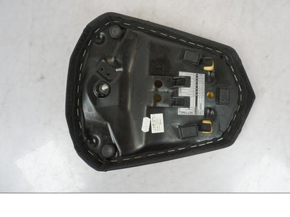 Extrabild1 på Sadel från en KTM 1290 Super Duke R -2021 motorcykel.