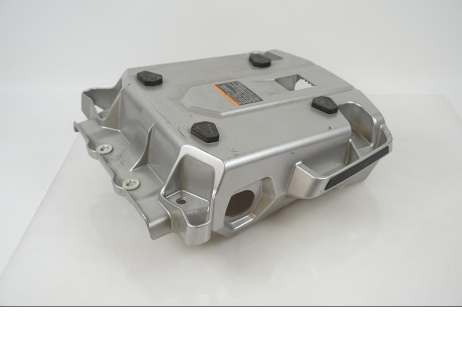 Baksidan på Pakethållare från en Yamaha XT 1200 Z -2011 motorcykel.