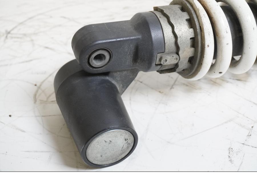 Höger sida på Stötdämpare från en Honda CBR 900 RR -2000 motorcykel.