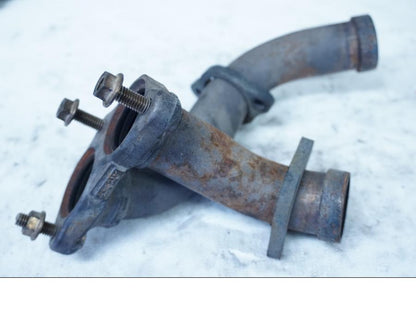 Framsidan på Grenrör från en Honda VFR 750 -1992 motorcykel.